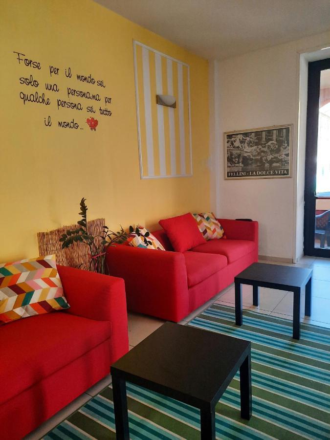 Hotel La Dolce Vita Римини Екстериор снимка